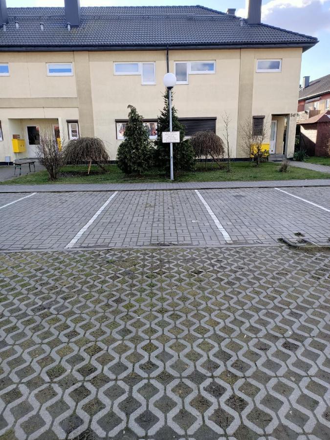 Apartament Komorniki Komorniki  Exteriör bild